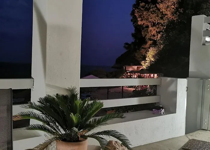 Villa Aktaia